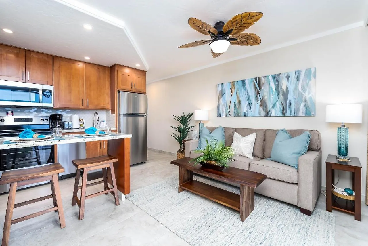 Apartment Kuleana 405 Oceanfront 1Bedroom Condo Kahana United States