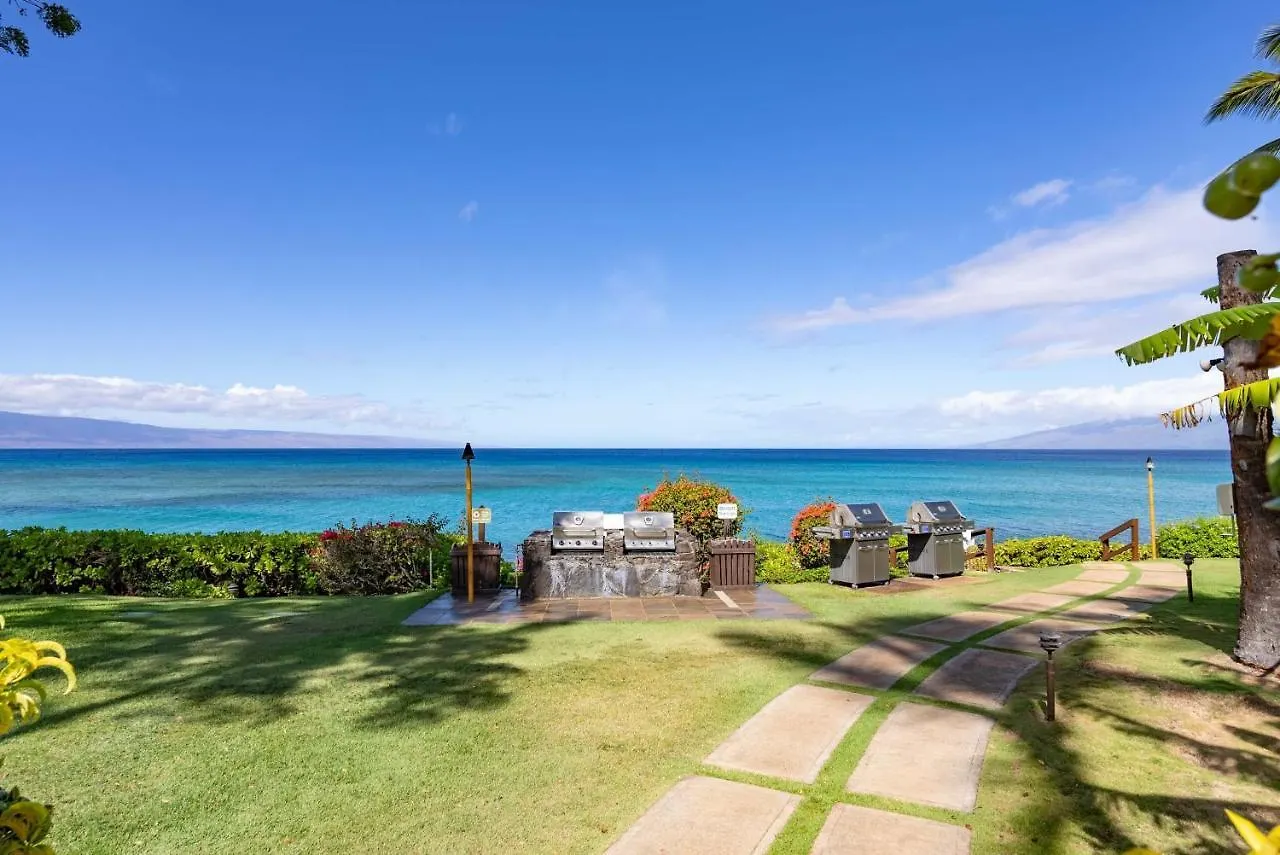 Apartment Kuleana 405 Oceanfront 1Bedroom Condo Kahana