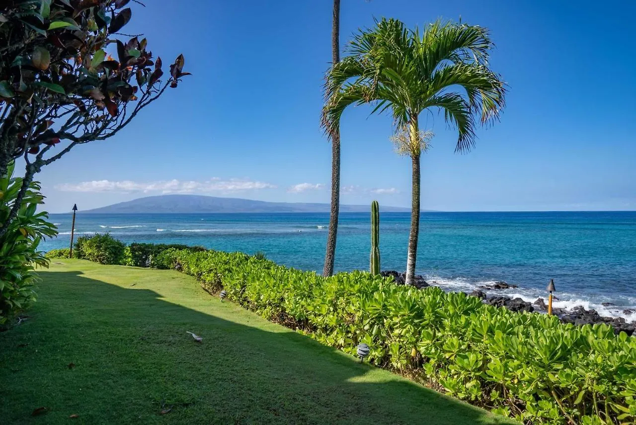 Kuleana 405 Oceanfront 1Bedroom Condo Kahana Apartmán